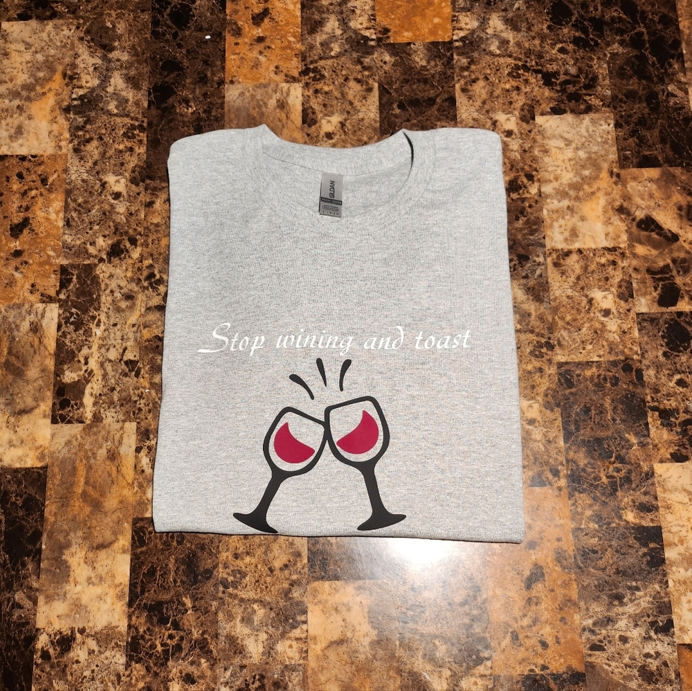Wine 🍷 t-shirt